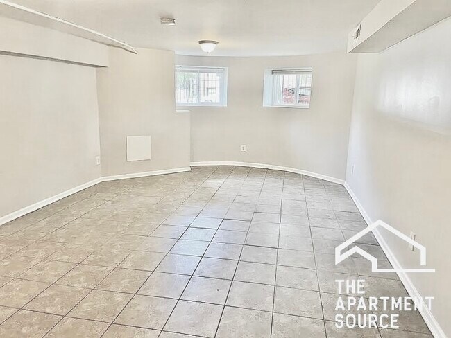 Foto del edificio - 4011 S Calumet Ave