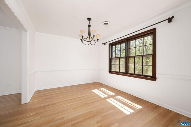 Foto del edificio - 104 Smithfield Ct