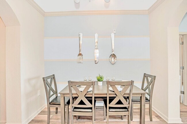 Building Photo - 14200 Avalon Rd