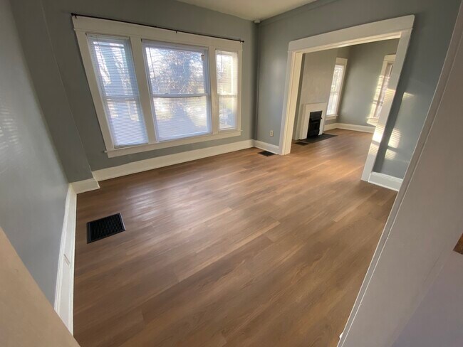341 Dining room - 341 E 18th Ave