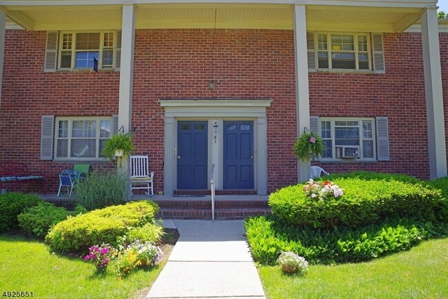 Foto del edificio - 28 Southgate Rd