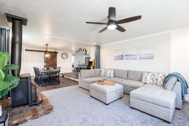 Building Photo - 1358 W 1100 N