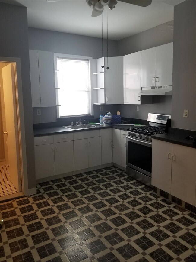 Foto del edificio - 2806 Palisade Ave
