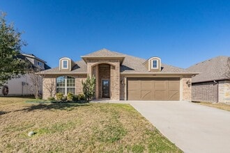 Building Photo - 1625 Town Creek Cir