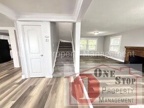 Building Photo - 2311 E 73rd St