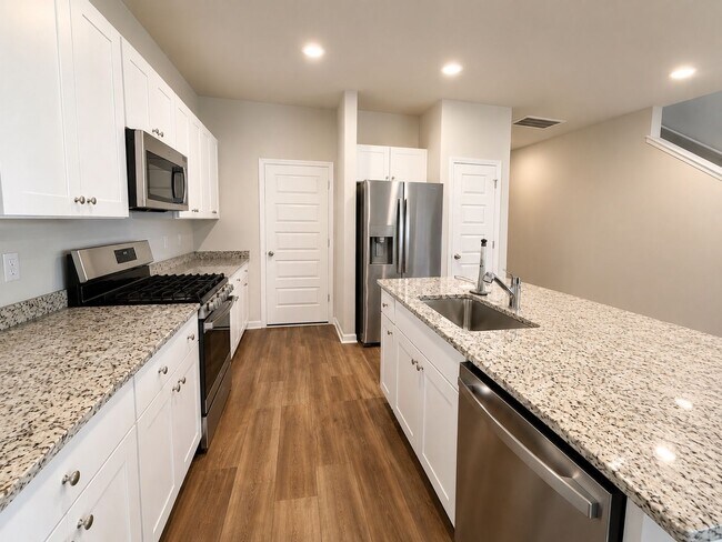 Building Photo - 256 Agrarian Ave