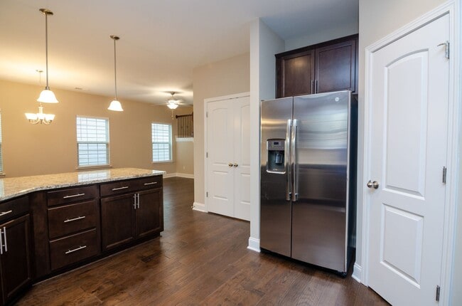 Photo - 2045 Moultrie Cir Apartment