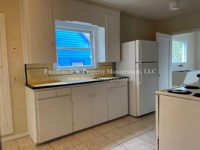 Foto del edificio - 516 Bates St SE