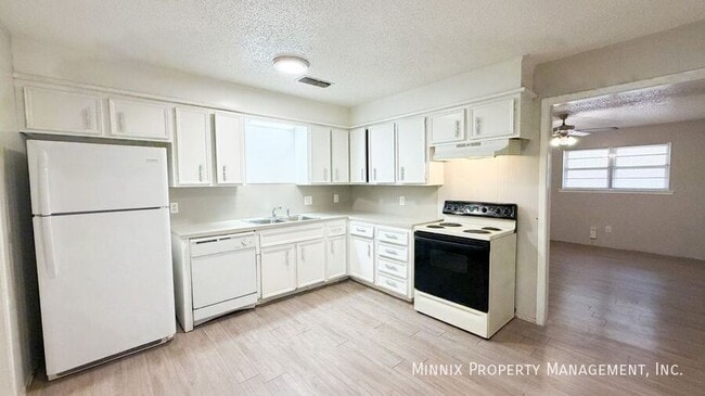 Building Photo - 5214 38th St
