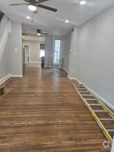Building Photo - 1049 S 54th St