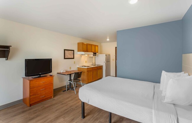 Building Photo - Furnished Studio-Salt Lake City - West Val...