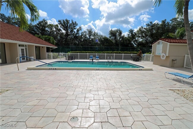 Building Photo - 9639 Eaton Gardens Ln