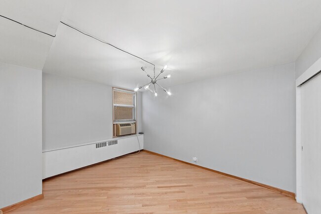Foto del edificio - 3950 N Lake Shore Dr