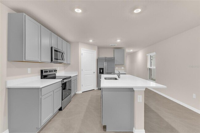 Foto del edificio - 2872 NE 21st Ct Rd