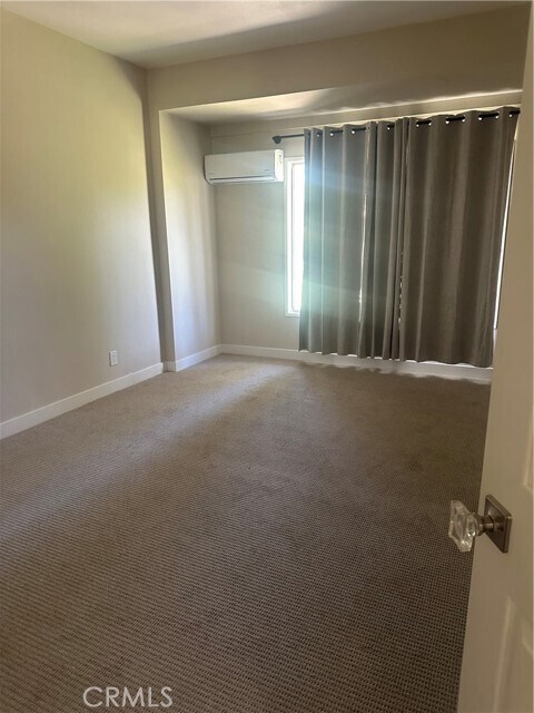 Foto del edificio - 3592 Myers St