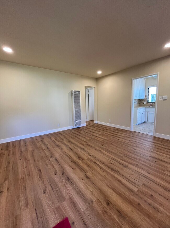 Foto del edificio - 7972 Farm St