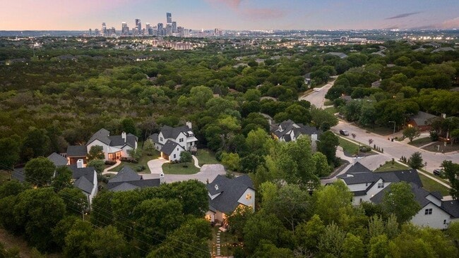 Building Photo - 3018 Sunridge Dr