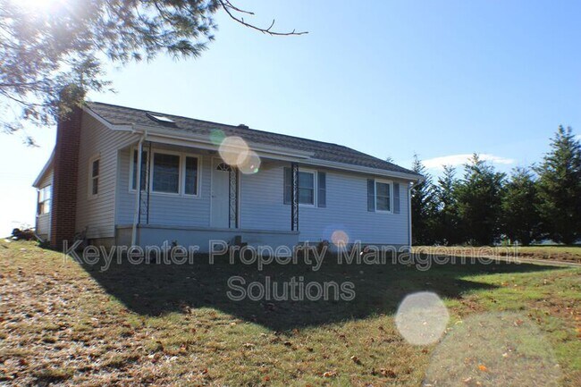 Building Photo - 312 Mt Pisgah Rd