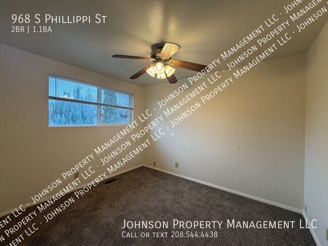 Foto del edificio - 968 S Phillippi St