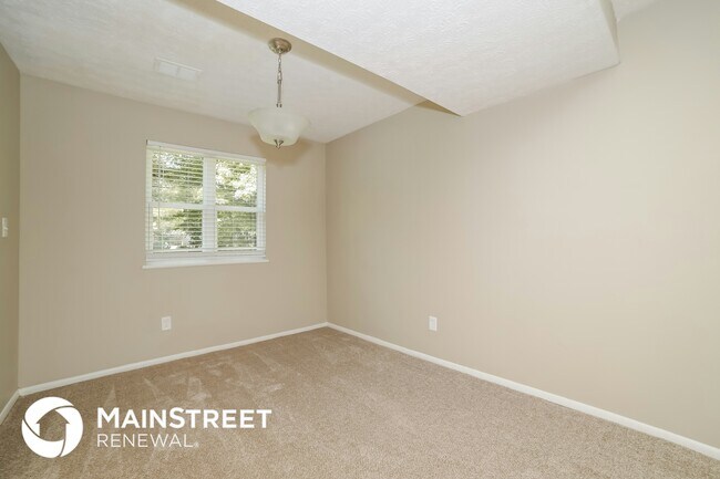 Foto del edificio - 5248 Long Green Ln