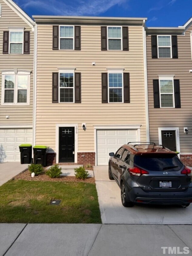1019 Romeria Dr, Durham, NC 27713 Townhome Rentals in Durham NC