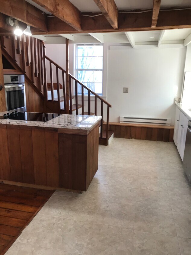 24 Elm St, Stonington, CT 06378 House Rental in Stonington, CT