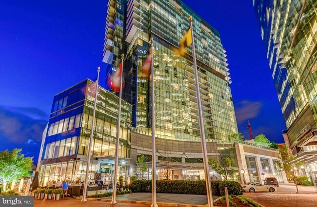 Foto del edificio - 300 International Drive