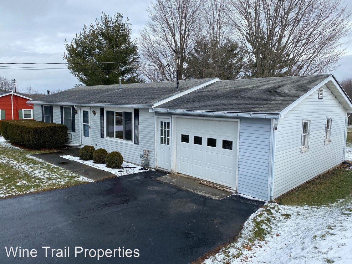 Foto principal - 3 br, 1 bath House - 26 Franklin Street