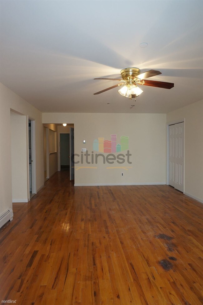 Building Photo - 475 Ovington Ave