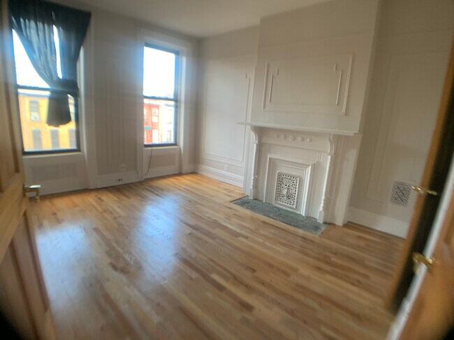 Foto del edificio - 607 Macdonough St