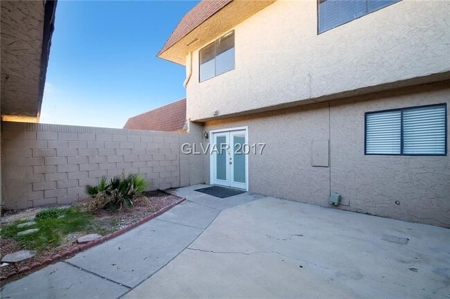 Building Photo - 4152 Flamingo Crest Dr