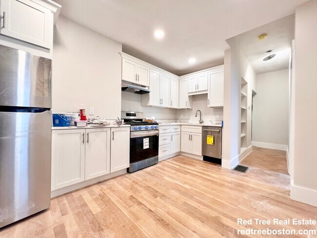 Foto del edificio - 564 E 5th St