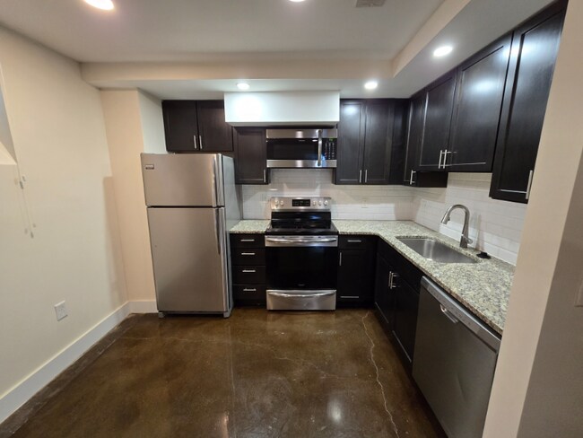 Foto del edificio - 1 S 5th St