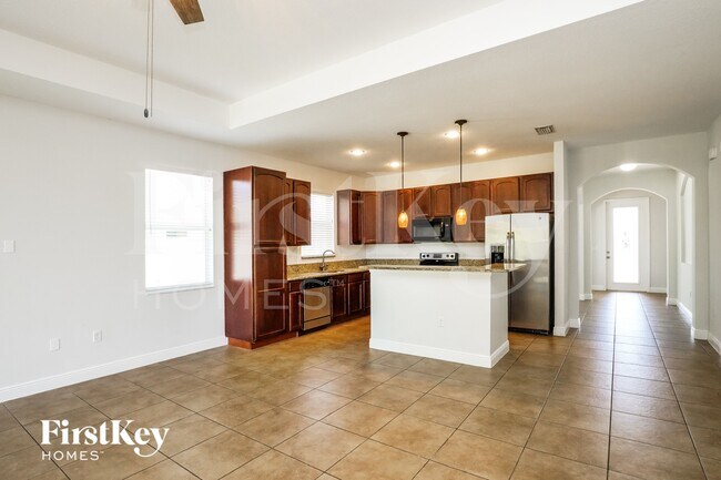 Building Photo - 4403 Biscayne Breeze Way