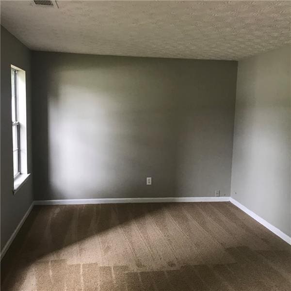 Building Photo - 165 Jericho Dr