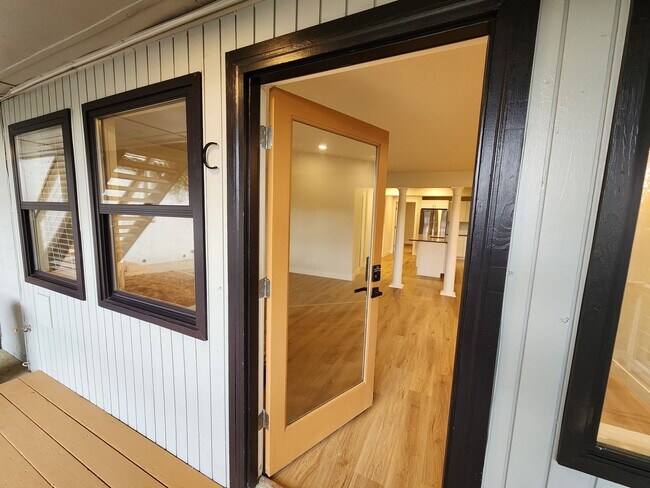 Foto del edificio - 1155 Jay St