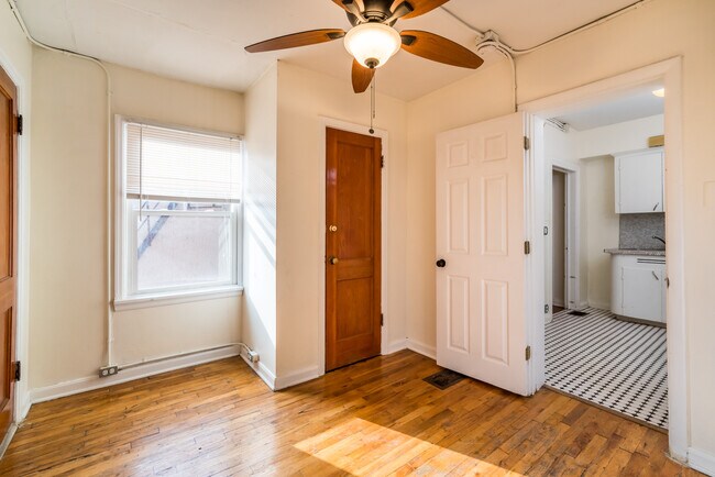 Foto del edificio - 1434 Corona St