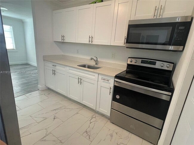 Foto del edificio - 5511 SW 20th St