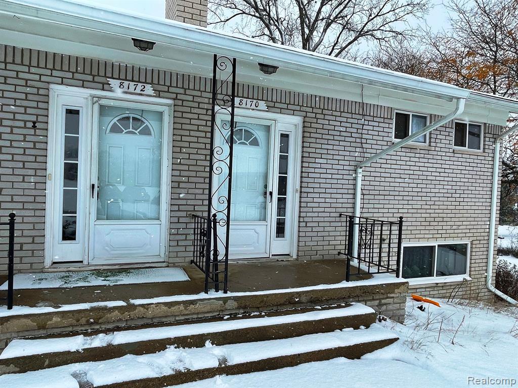 8172 Summit Ridge Dr, White Lake charter Township, MI 48386 Room for