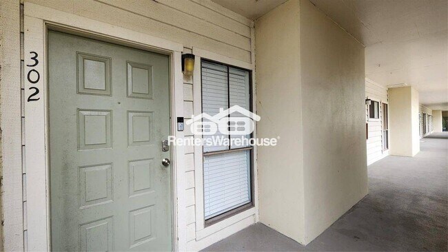 Foto del edificio - 18809 Egret Bay Blvd