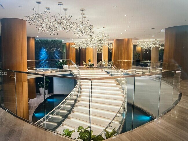 Foto del edificio - 488 NE 18th St
