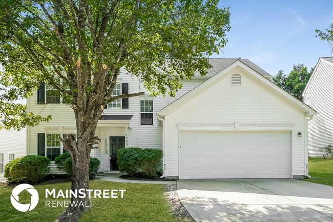 Building Photo - 4900 Heatherfield Way