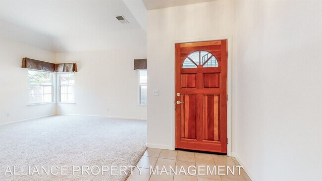 Building Photo - 2 br, 2 bath House - 752 Pearl Bailey