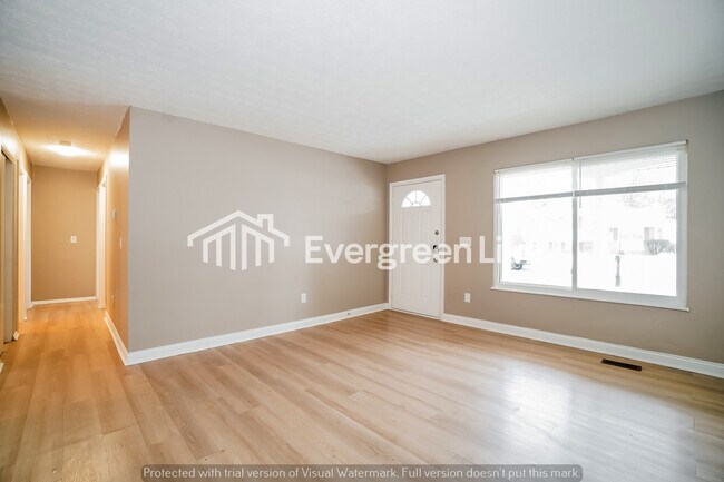 Foto del edificio - 3020 Rivercliff Rd