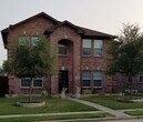 Foto principal - 1330 Rusk Dr