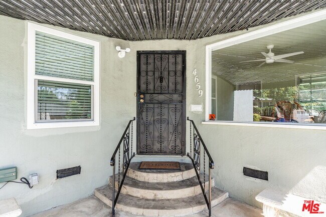 Foto del edificio - 4659 Druid St