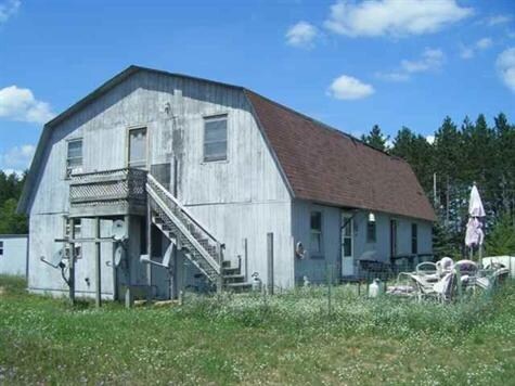 Building Photo - 570 E 40 Rd