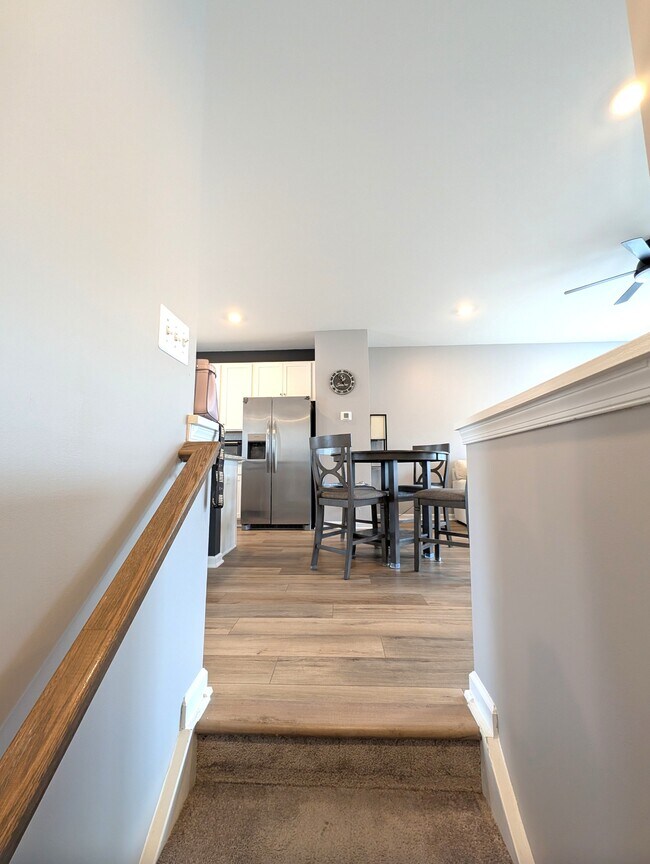 Building Photo - 5876 Ginger Dr
