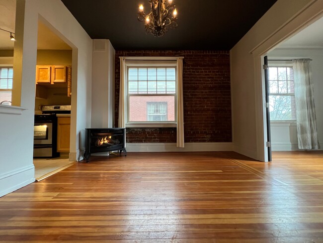 Dinning Room - 2109 NW Irving St