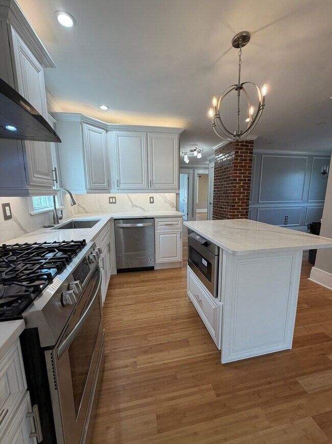 Foto del edificio - 822 Amherst St